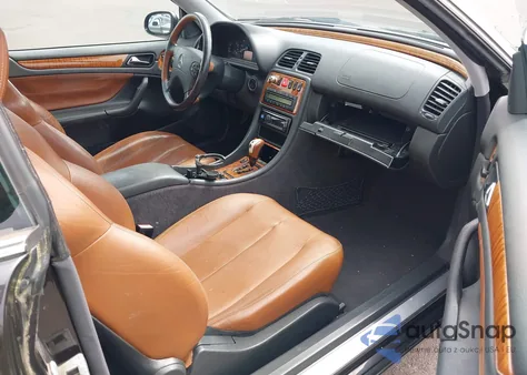 2002 Mercedes-Benz Clk 320 из США, поврежденный, VIN WDBLJ65G52T094217